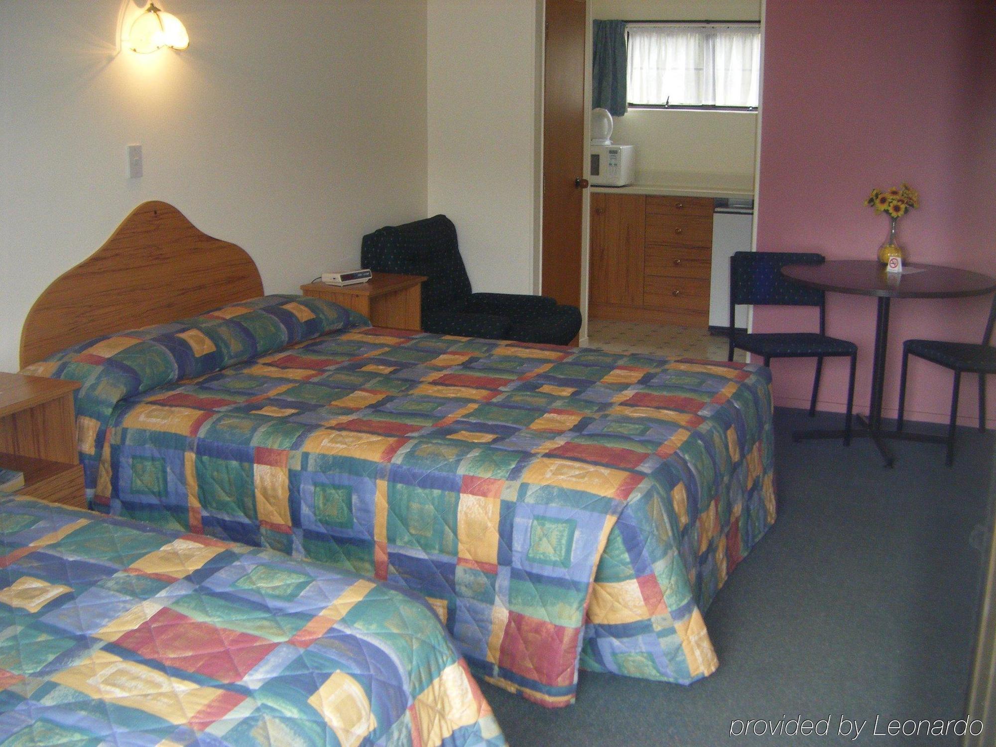 פאנגאריי Cherry Court Motor Lodge מראה חיצוני תמונה
