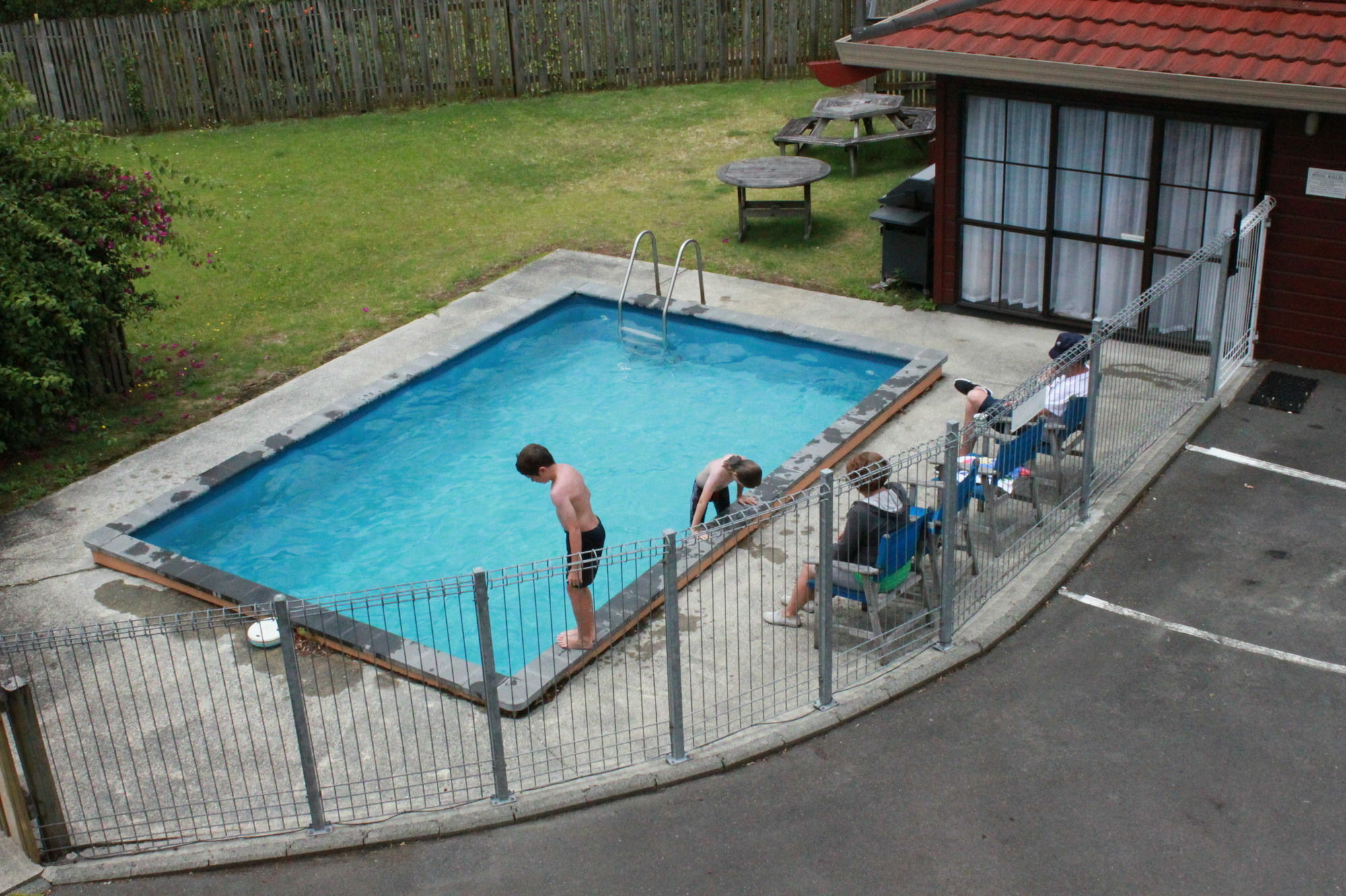 פאנגאריי Cherry Court Motor Lodge מראה חיצוני תמונה